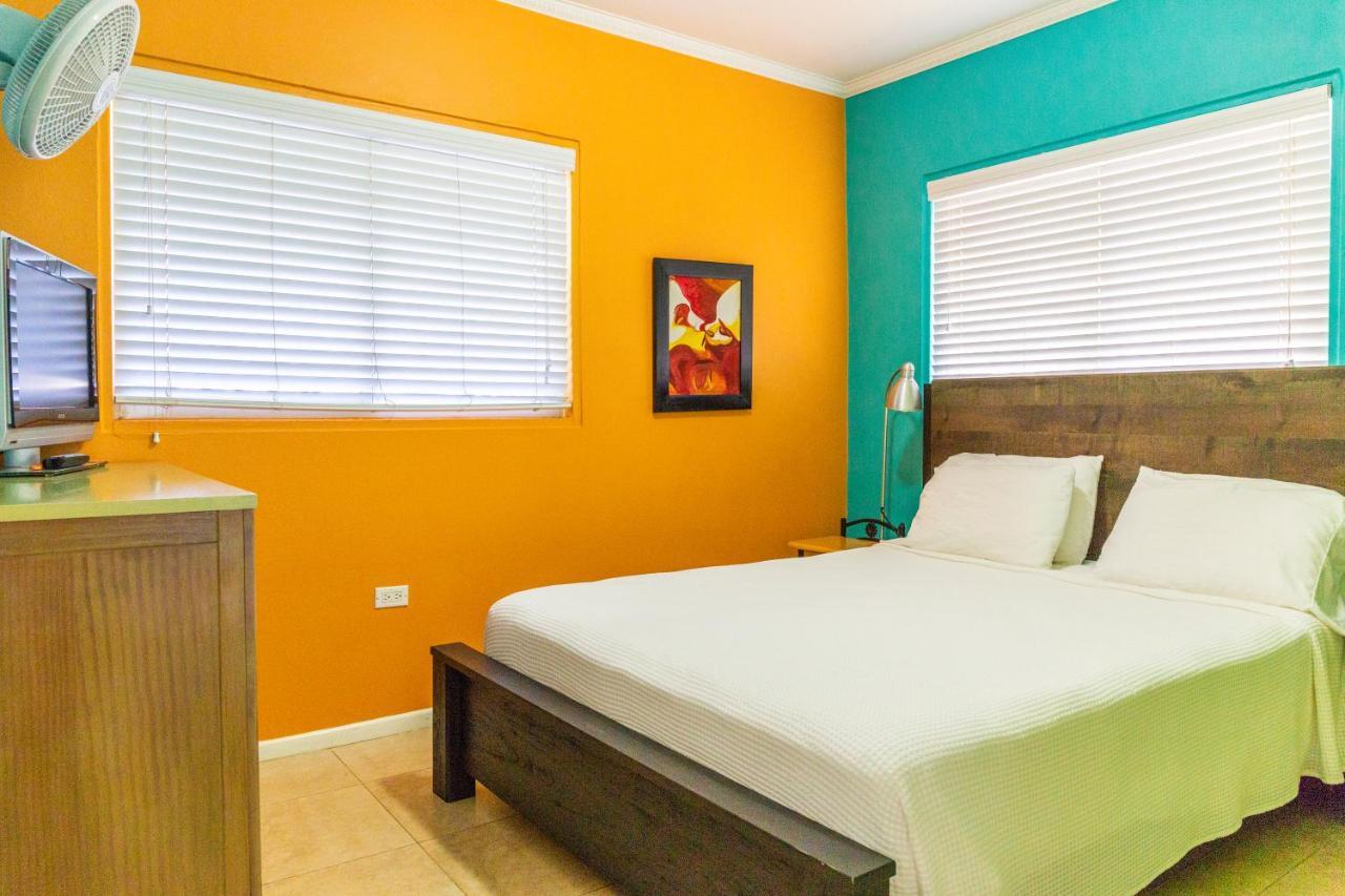 Little Paradise Aruba Vacation Apartments Palm Beach Exterior foto